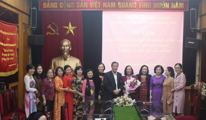 Công đoàn cơ quan Trung ương Hội NCT Việt Nam: Kỷ niệm 90 năm Ngày thành lập Hội Liên hiệp Phụ nữ Việt Nam và Hưởng ứng Tháng hành động vì NCT Việt Nam